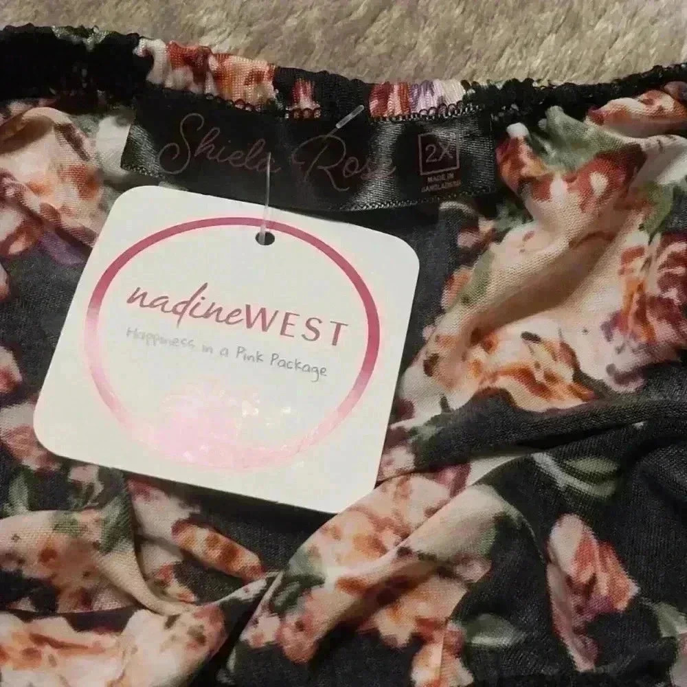 Floral Bell Sleeve Mini Women's Off Shoulder Dress Size 2X - Picture 2 of 5